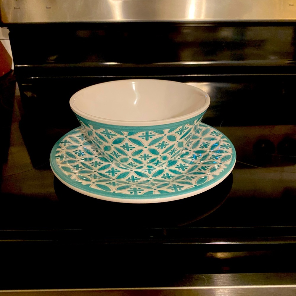 Dinner Set (Four Bowls and Four Plates)